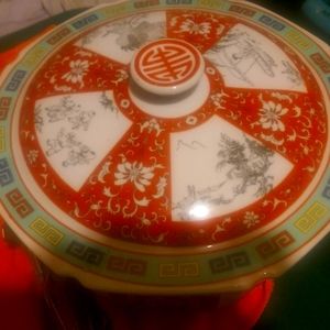 Vintage Chinese Hexagonal Porcelain Hand Painted Covered Collectors Dish 1940s